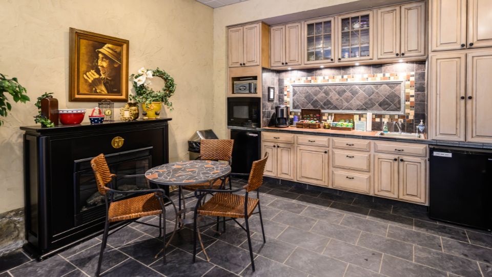 Schnaitman's Flooring America kitchen showroom